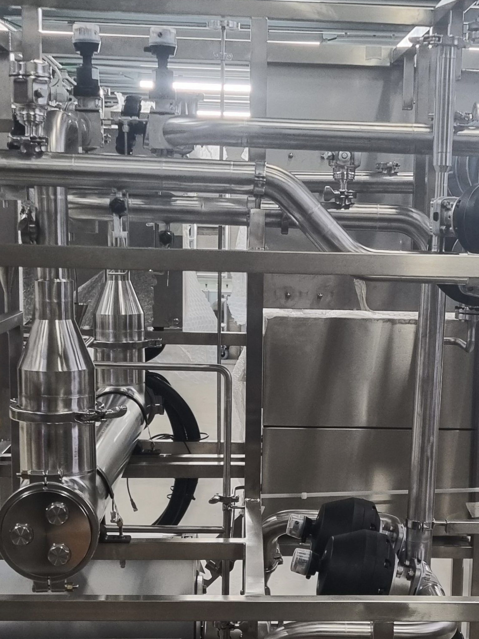 R&eacute;alisation et installation de r&eacute;seaux Clean Piping par Mecalab